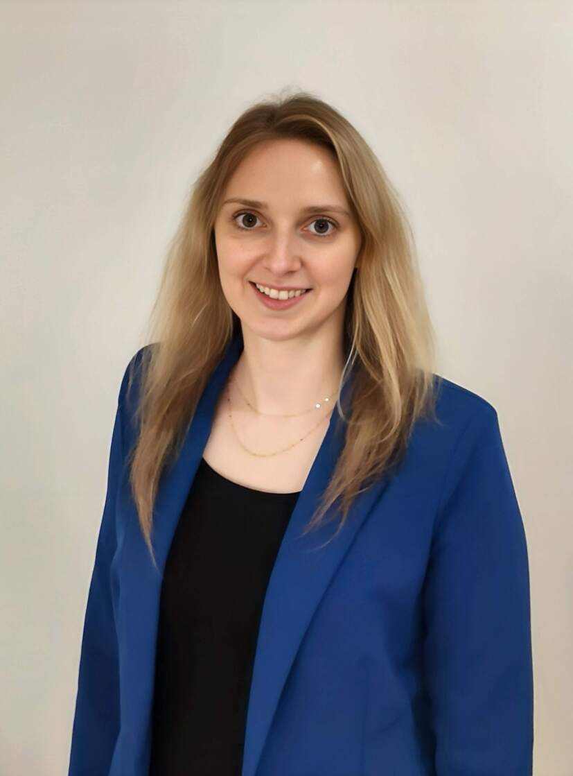 Frau Sandra Grabke