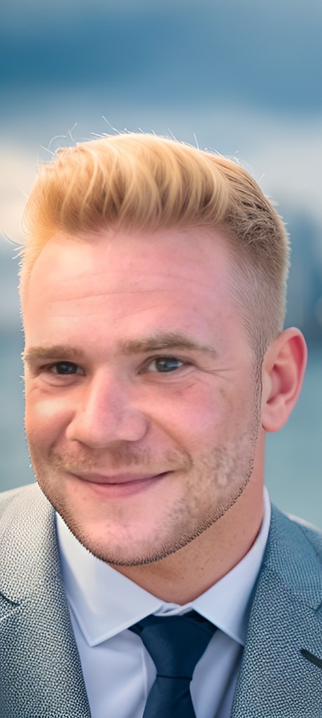 Herr Pascal Hallmann