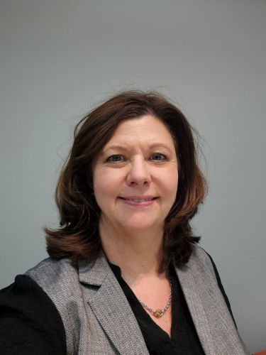 Frau Tania Derwenskus